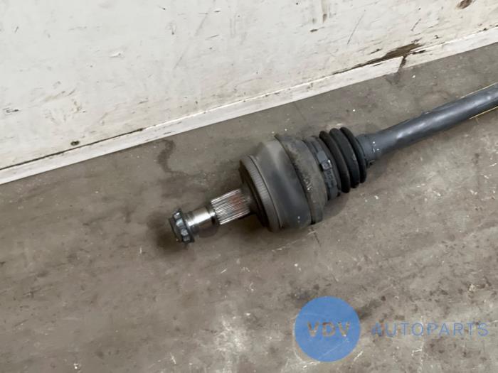 Arbre de transmission arrière gauche Mercedes E-Klasse