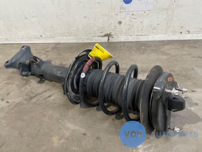 Amortisseur avant droit Mercedes C-Klasse