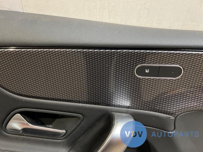 Türverkleidung 4-türig links vorne Mercedes A-Klasse