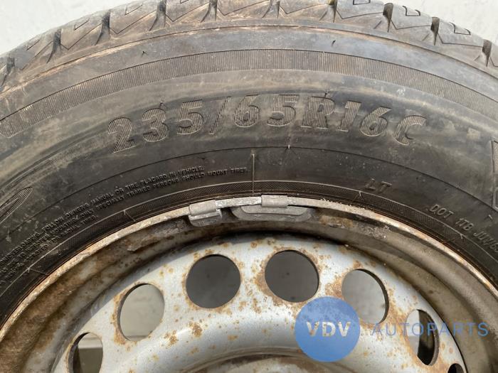 Jante + pneumatique Mercedes Sprinter