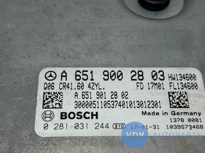 Ignition lock + computer Mercedes B-Klasse