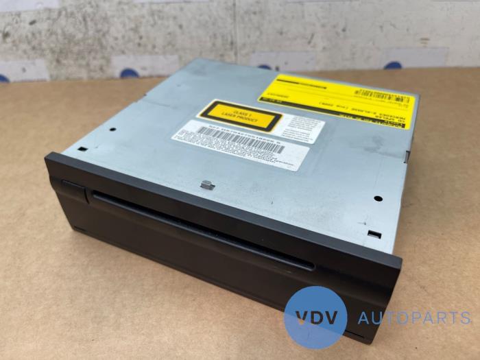 CD player Mercedes E-Klasse