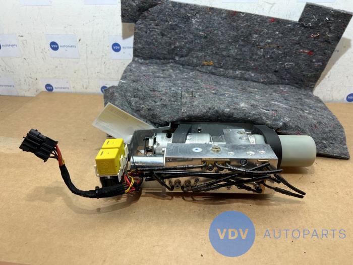 Hydraulic pump Mercedes SLK