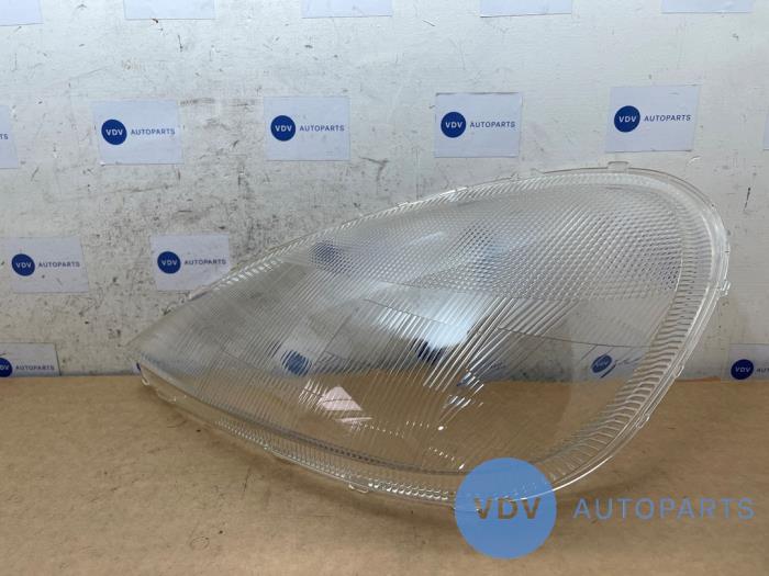 Verre phare gauche Mercedes A-Klasse