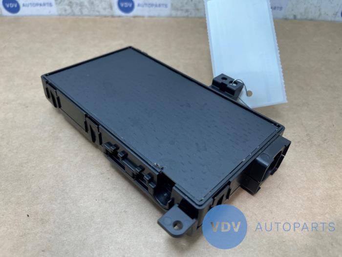 Wireless charger Mercedes GLC-Klasse