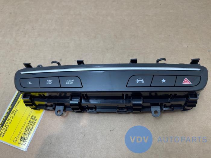 Przelacznik swiatel awaryjnych Mercedes GLC-Klasse