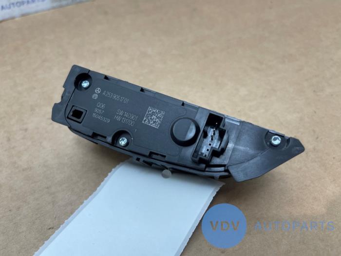 Przelacznik Mercedes GLC-Klasse