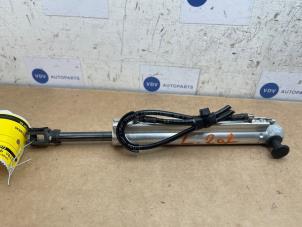 Gebruikte Hydrauliek pomp Mercedes E (R207) E-350 CDI BlueEfficiency 3.0 V6 24V Prijs € 151,25 Inclusief btw aangeboden door Autoparts Van De Velde