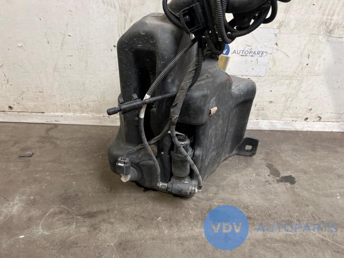 Ruitensproeiertank voor Mercedes B-Klasse