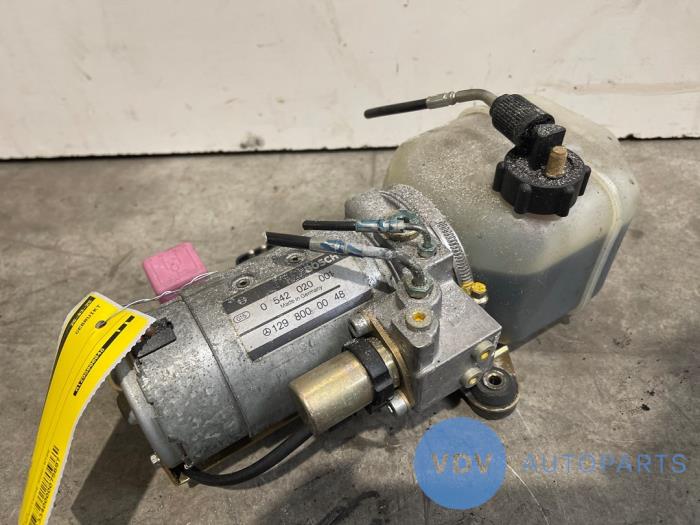 Hydraulic pump Mercedes SL