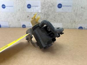 Gebruikte Omvormer Mercedes CLA (118.3) 2.0 CLA-200d 4Matic Prijs € 30,25 Inclusief btw aangeboden door Autoparts Van De Velde