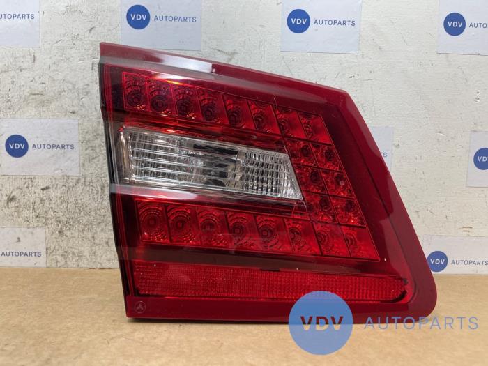 Achterlicht links Mercedes E-Klasse