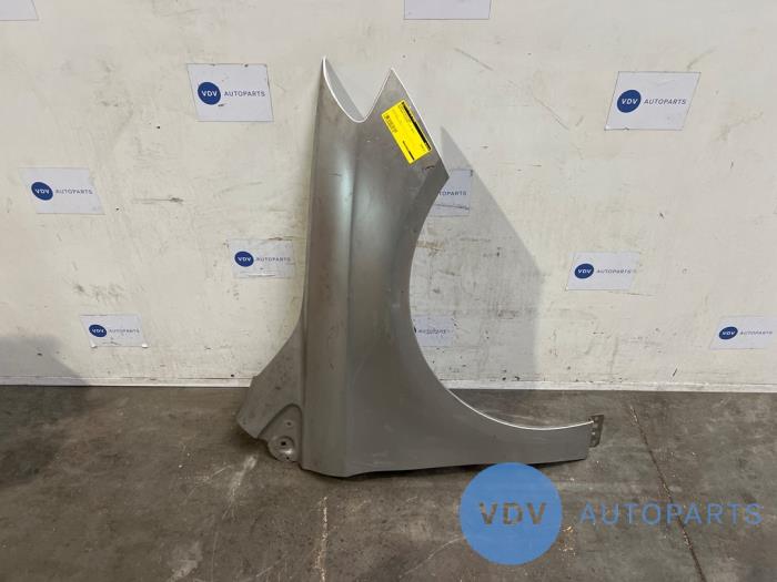 Kotflügel rechts vorne Mercedes B-Klasse