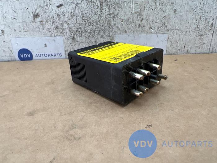 Fuel pump relay Mercedes E-Klasse