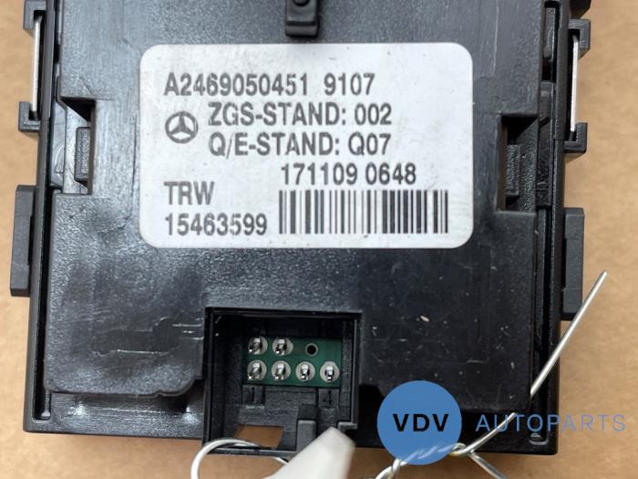 Mechanizm hamulca recznego Mercedes A-Klasse