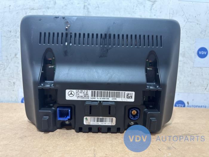 Navigation display Mercedes CLA