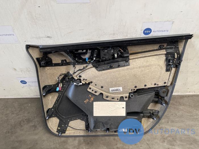 Türverkleidung 4-türig links vorne Mercedes B-Klasse