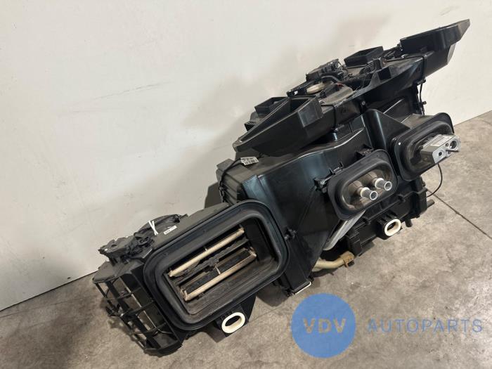 Heater housing Mercedes Vito