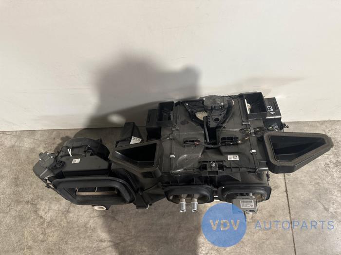 Heater housing Mercedes Vito