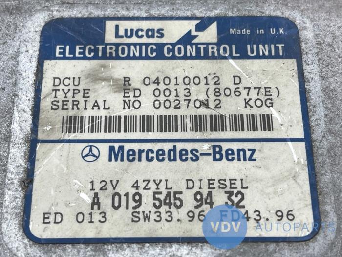 Engine management computer Mercedes C-Klasse