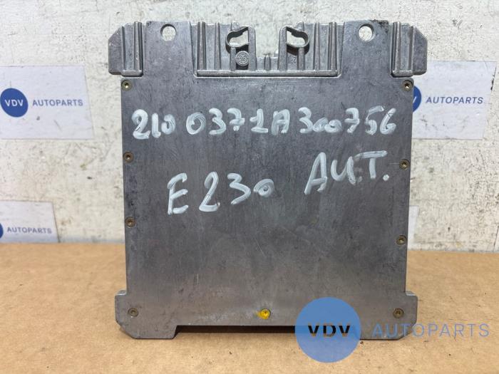 Engine management computer Mercedes E-Klasse