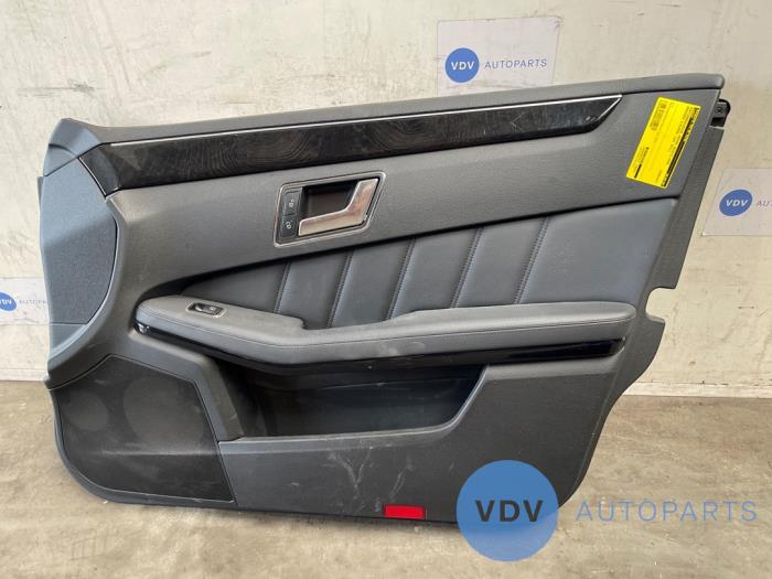 Front door trim 4-door, right Mercedes E-Klasse