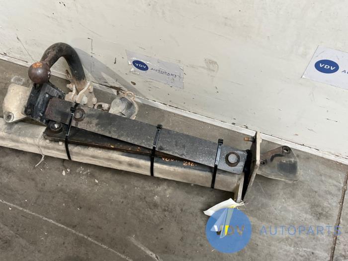 Hak holowniczy Mercedes E-Klasse