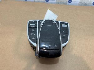 Gebruikte Bediening boordcomputer Mercedes E Estate (S213) E-220d 2.0 Turbo 16V 4-Matic Prijs € 78,65 Inclusief btw aangeboden door Autoparts Van De Velde