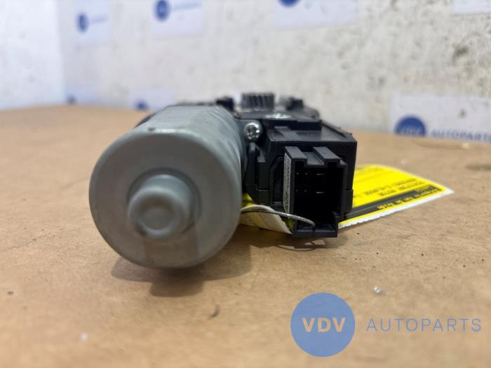 Silnik szyberdachu Mercedes E-Klasse