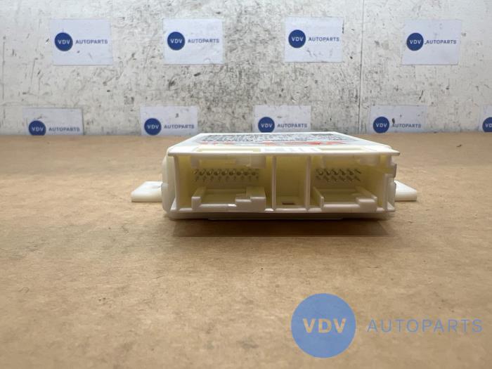 Sterownik wspomagajacy parkowanie Mercedes E-Klasse