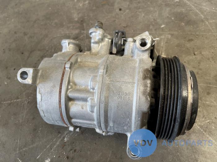 Bomba de aire acondicionado Mercedes Vito