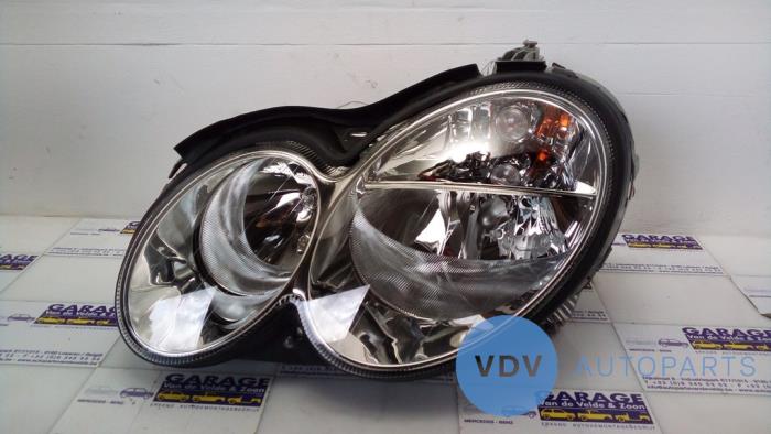 Headlight, left Mercedes CLK