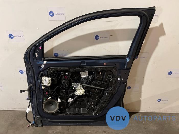 Portier 4Deurs rechts-voor Mercedes GLA