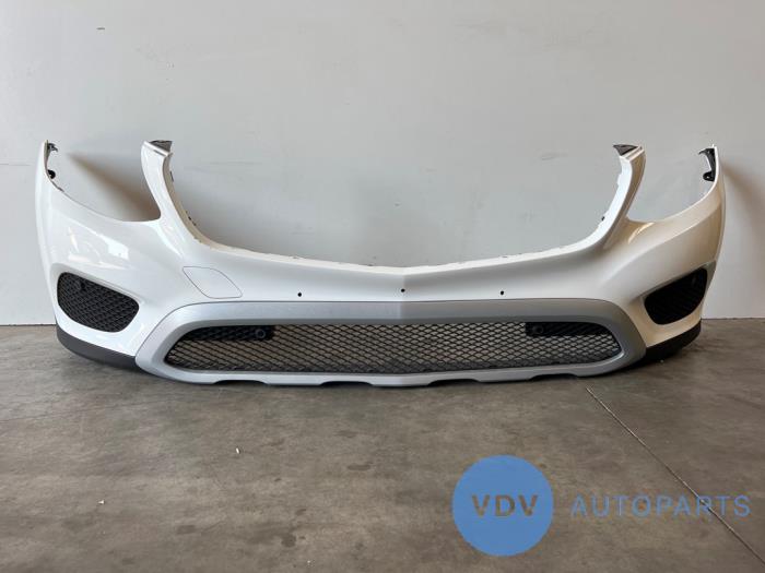 Zderzak przedni Mercedes GLC-Klasse