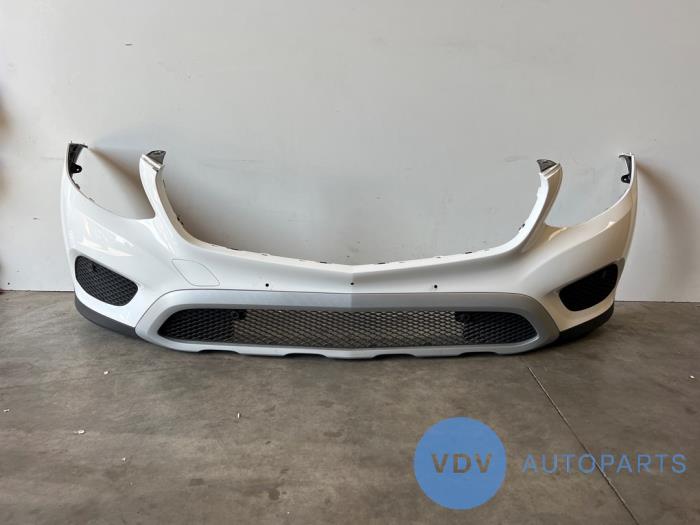 Zderzak przedni Mercedes GLC-Klasse