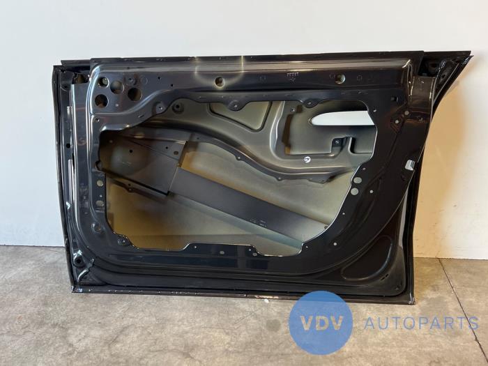 Portier 4Deurs rechts-voor Mercedes EQS