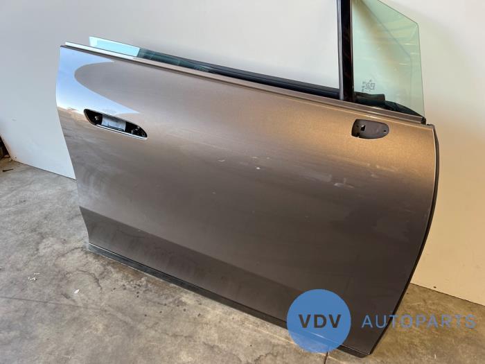 Portier 4Deurs rechts-voor Mercedes EQS