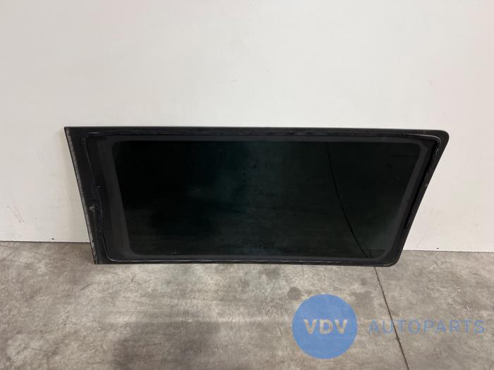 Ruit 2Deurs links-achter Mercedes Vito