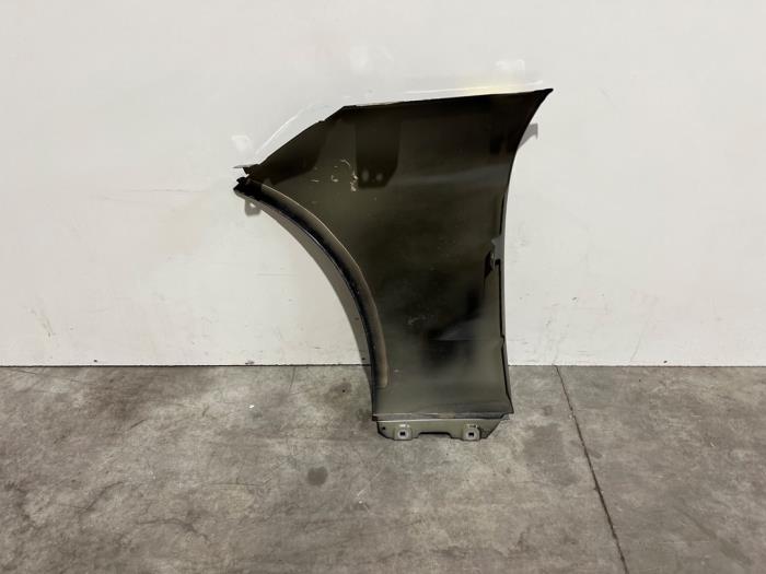 Aile avant droite Mercedes EQS