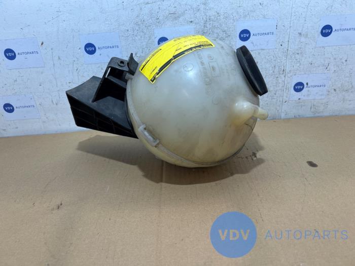 Zbiornik rozprezny Mercedes Vito