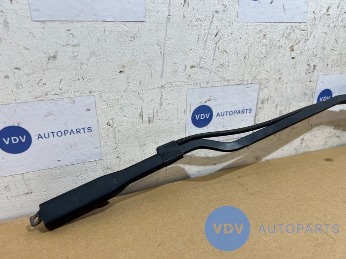 Scheibenwischerarm vorne Mercedes Vito