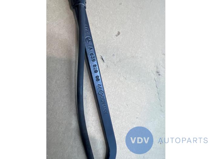 Scheibenwischerarm vorne Mercedes Vito