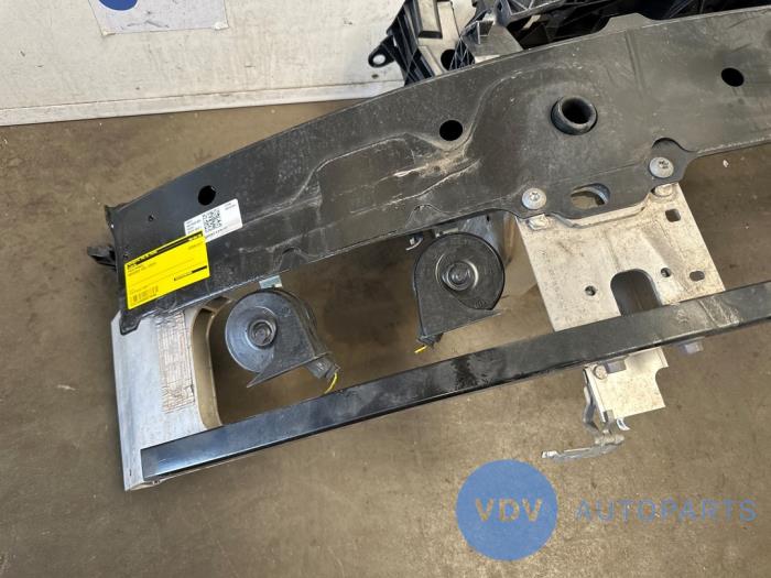 Panel przedni Mercedes EQS