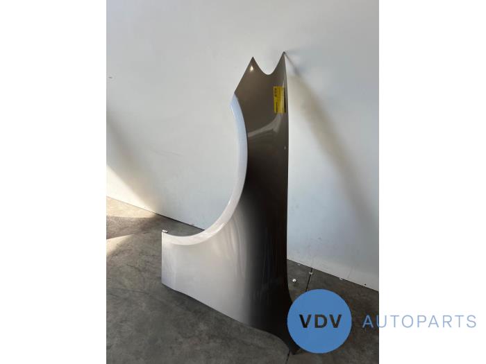 Scherm links-voor Mercedes E-Klasse