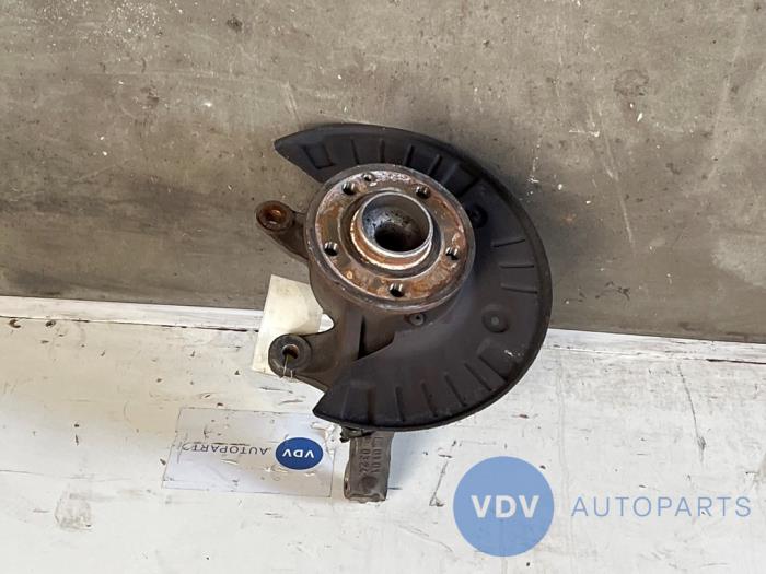 Achsschenkel links vorne Mercedes Vito