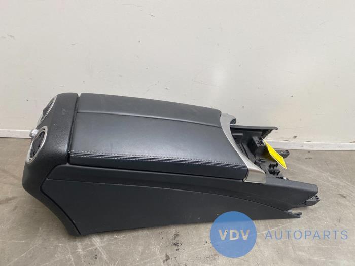 Middle console Mercedes C-Klasse