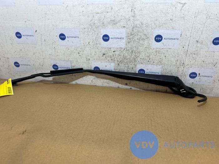 Scheibenwischerarm vorne Mercedes Vito