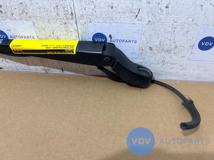 Scheibenwischerarm vorne Mercedes Vito