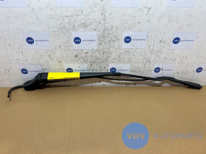 Scheibenwischerarm vorne Mercedes Vito