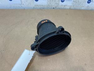 Gebruikte Luchtmassameter Mercedes E (W212) E-200 2.0 Turbo 16V Prijs € 60,50 Inclusief btw aangeboden door Autoparts Van De Velde